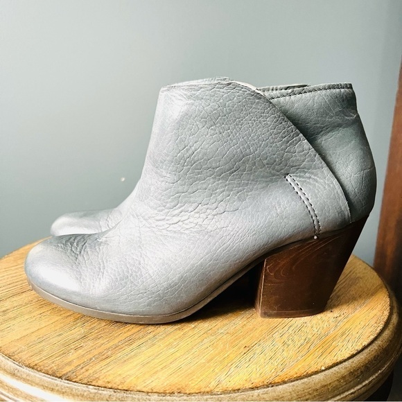 Anthropologie Latigo Sonoma Ankle Booties - Picture 4 of 10